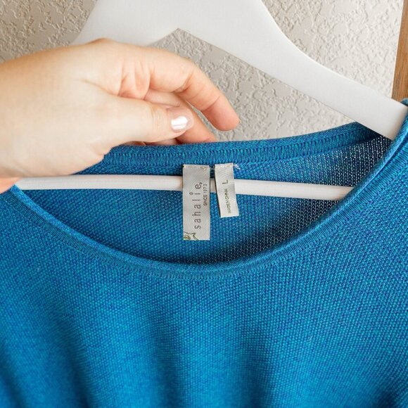 Sahalie Women’s Size L Blue Textured Sweater Long Sleeve Pullover Side Split Hem - Picture 3 of 7
